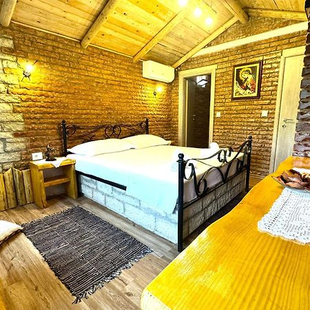 Villa Muzhaqi Nivice Екстер'єр фото