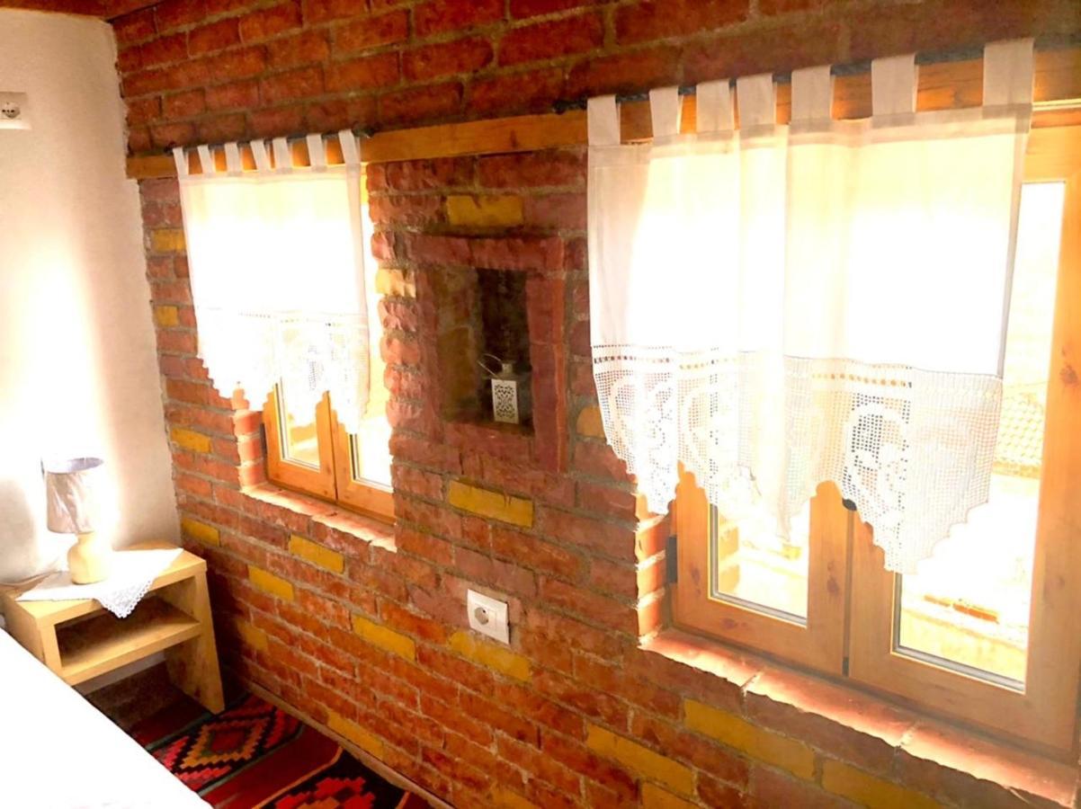 Villa Muzhaqi Nivice Екстер'єр фото