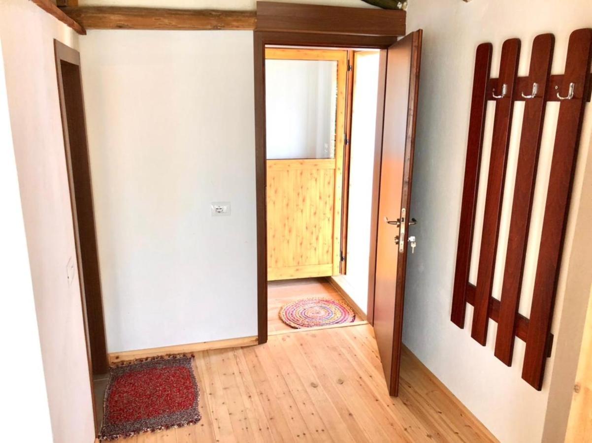 Villa Muzhaqi Nivice Екстер'єр фото