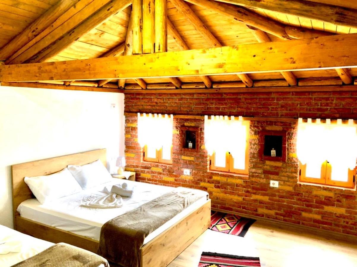 Villa Muzhaqi Nivice Екстер'єр фото