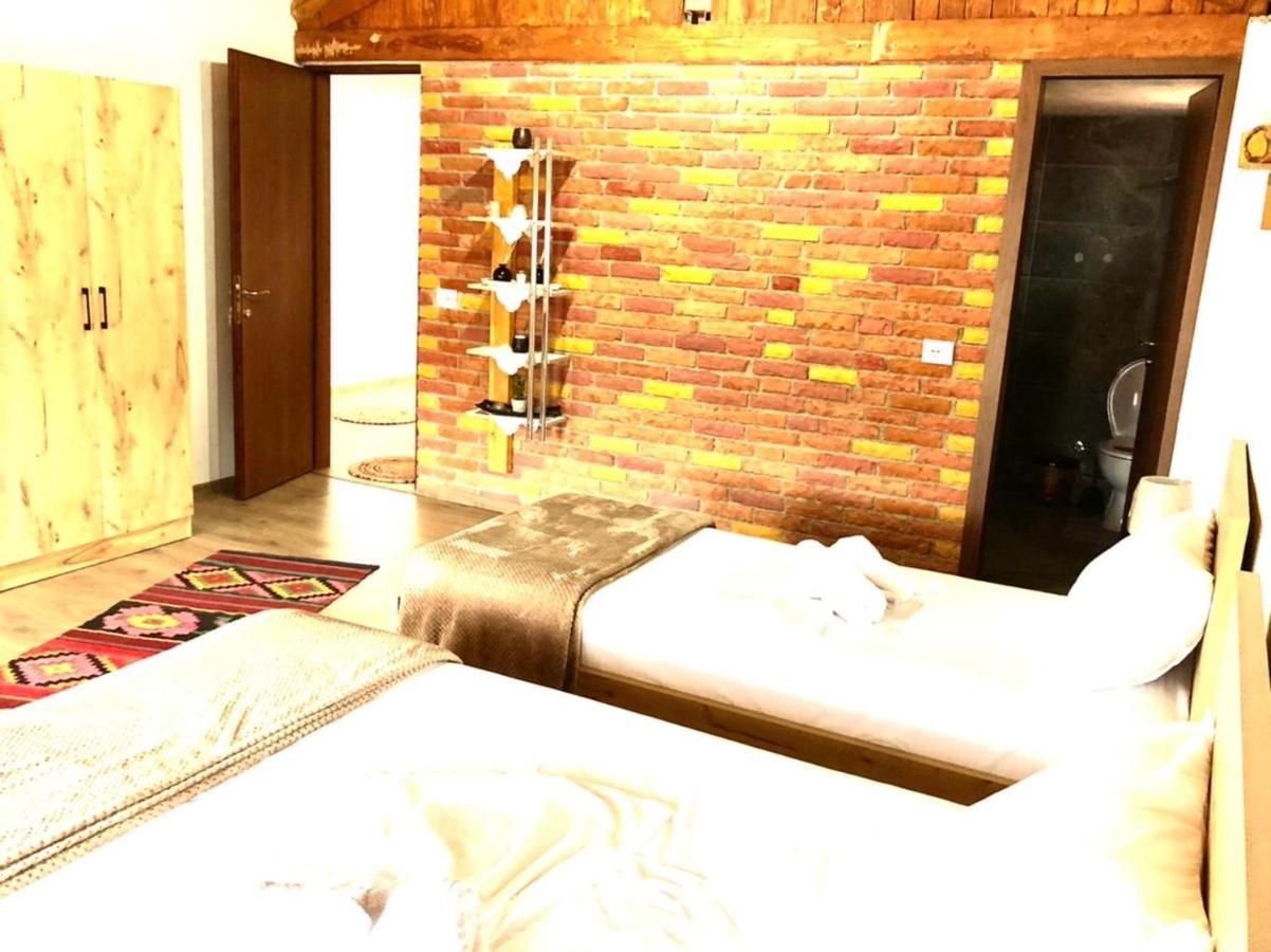 Villa Muzhaqi Nivice Екстер'єр фото