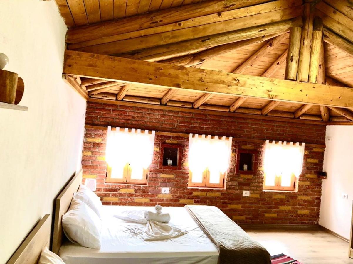 Villa Muzhaqi Nivice Екстер'єр фото