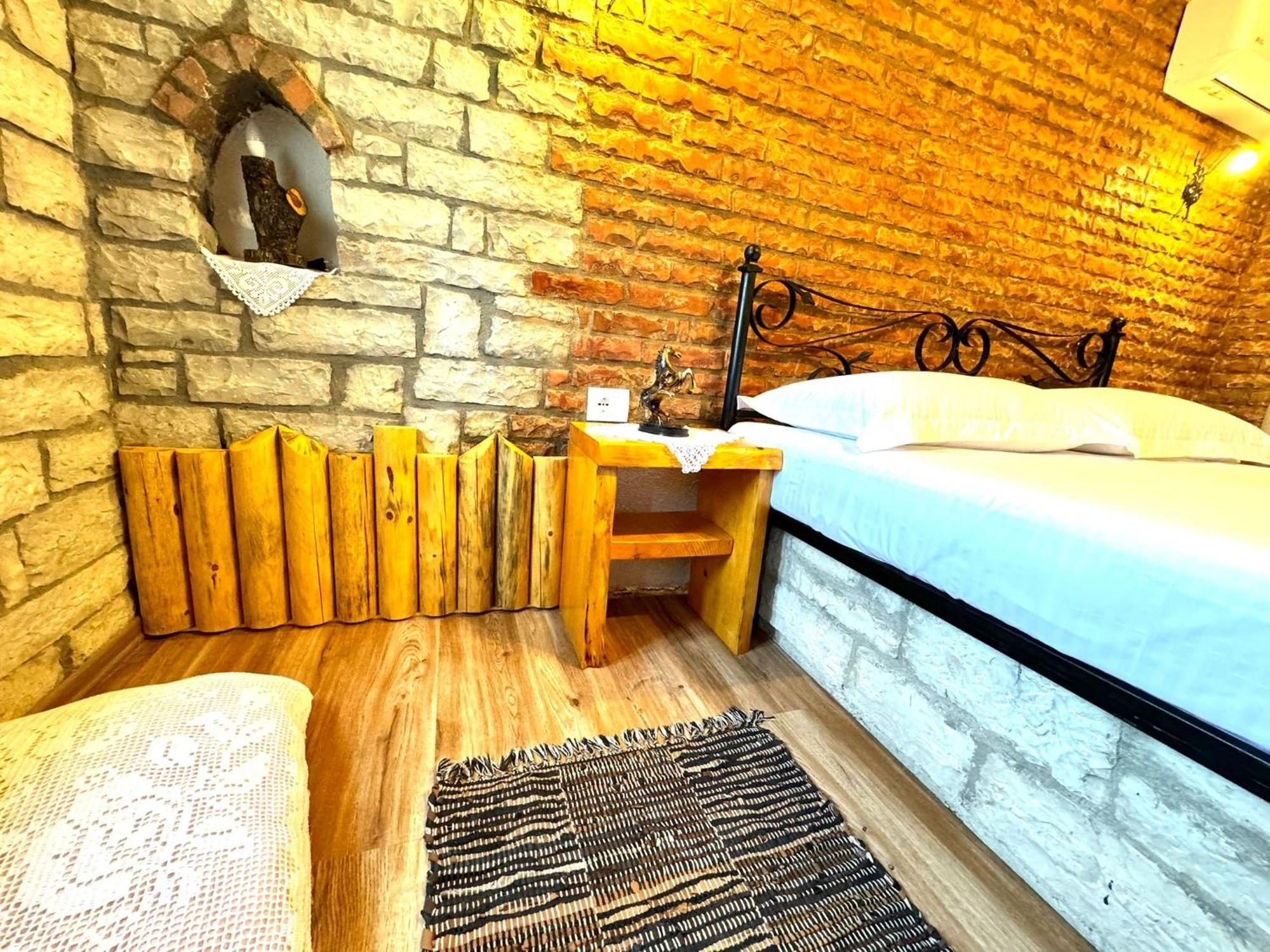Villa Muzhaqi Nivice Екстер'єр фото