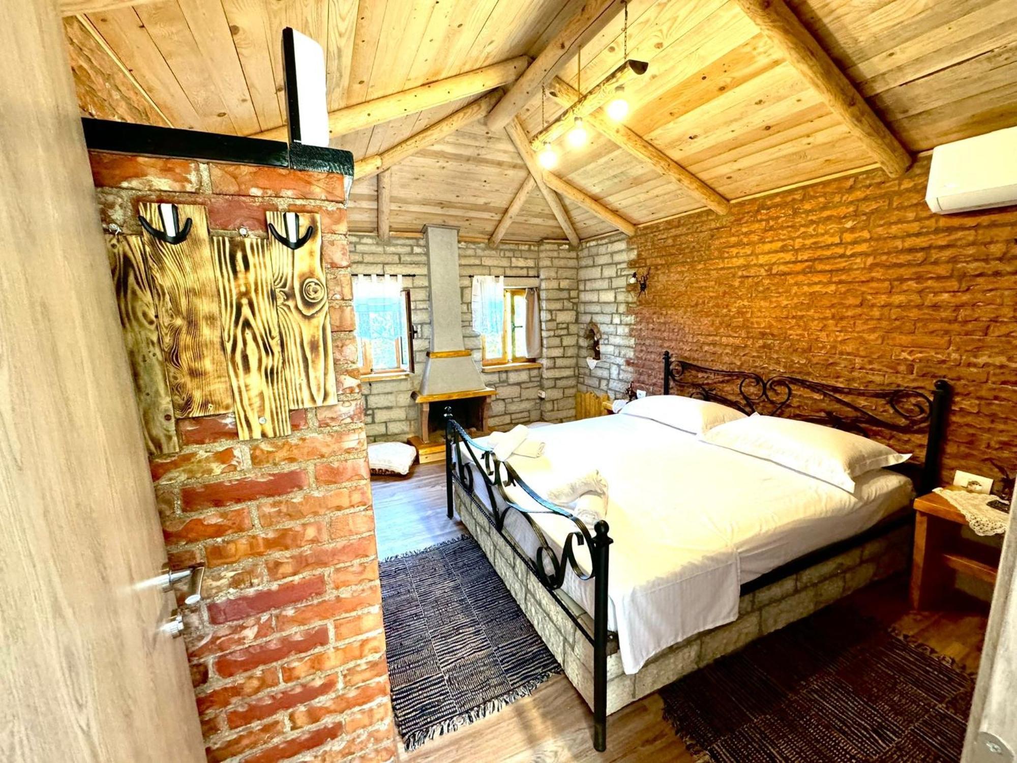 Villa Muzhaqi Nivice Екстер'єр фото